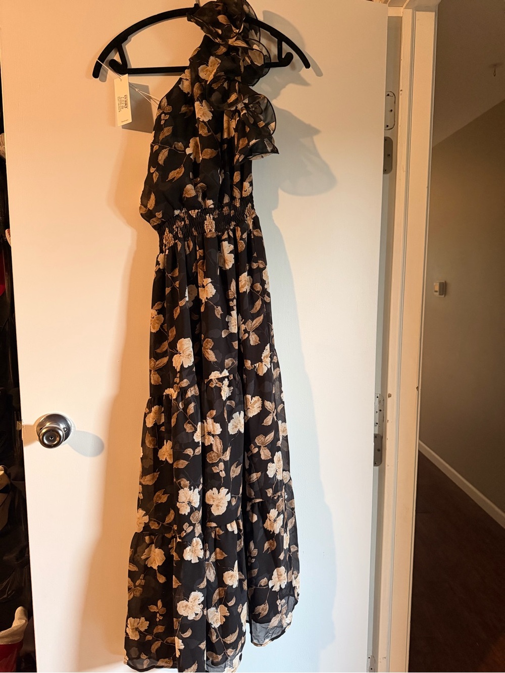 Petal & Pup Black One-Shoulder Floral Maxi Dress with Beige Blooms